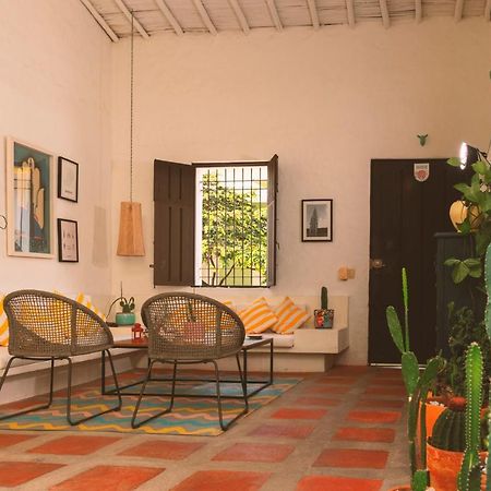 Casa Amberes Panzió Honda  Kültér fotó