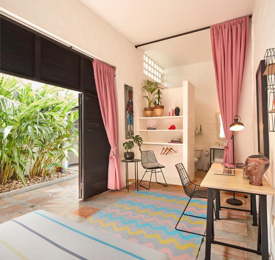 Casa Amberes Panzió Honda  Kültér fotó