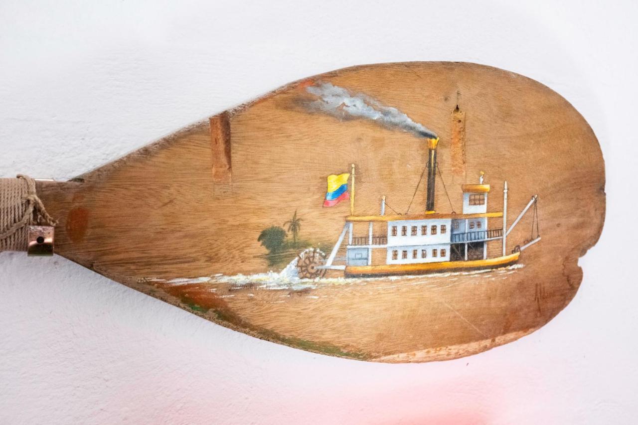 Casa Amberes Panzió Honda  Kültér fotó